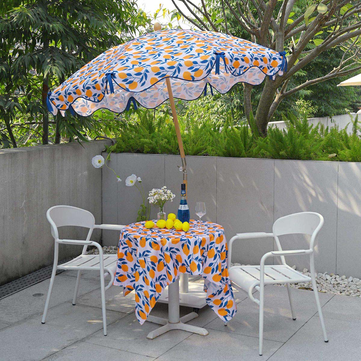 LAGarden 6ft Outdoor Patio Wood Market Umbrella Scalloped Edge 8-Rib