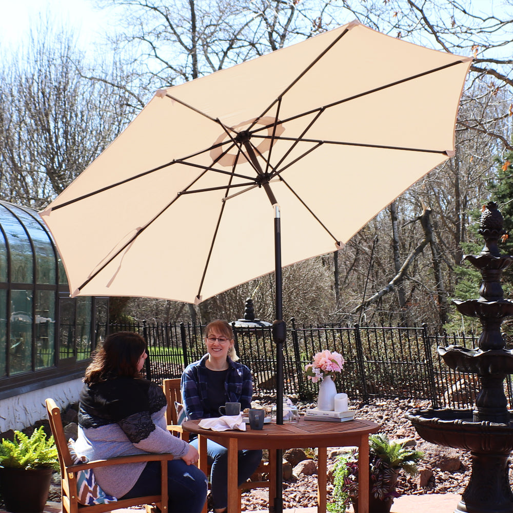 Sunnydaze Aluminum Patio Umbrella Beige vent detail