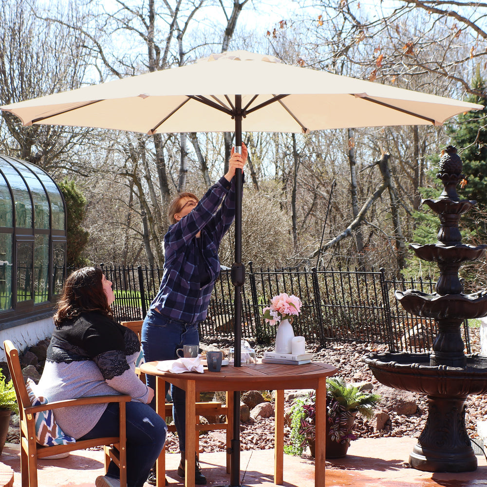 Sunnydaze Aluminum Patio Umbrella Beige pole detail